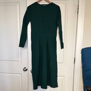 Elegant Long Sleeve Forest Green Dress